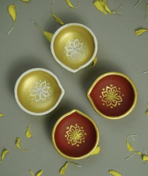 Hand-Painted Terracotta Diya Set – Golden & Red Elegance